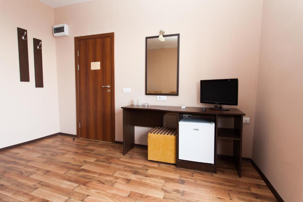 Bisser Hotel - Free Parking - Free Pool Access Balčik Pokoj fotografie